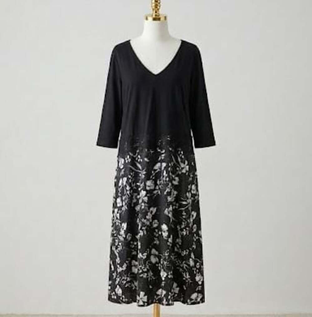 Plus Size 28 5x by BloomChic Black & White Lace Detail Floral Dress with Pockets